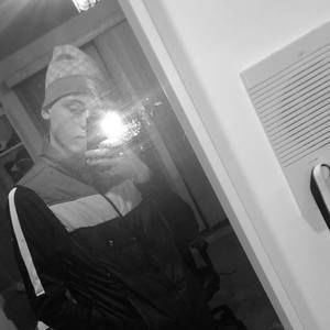 Meet your Posher, Tom